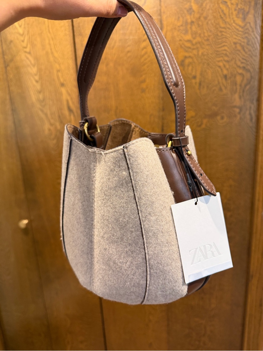 NWT Zara Topstitched Fabric Bucket Bag - Picture 5 of 7